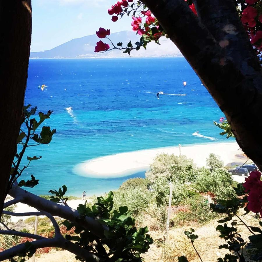 Marmari Megali Ammos Oasis Apartment & Studio Agia Marina  エクステリア 写真
