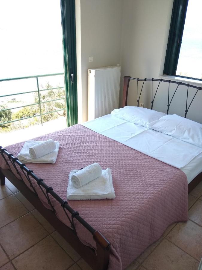 Marmari Megali Ammos Oasis Apartment & Studio Agia Marina  エクステリア 写真